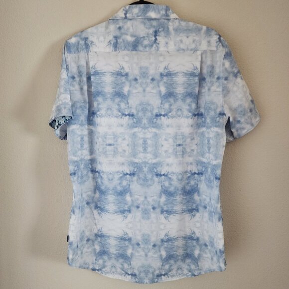 7 Diamonds Mens Salt Water Button Up Shirt Short Sleeve Woven Blue White Size M - Picture 2 of 10